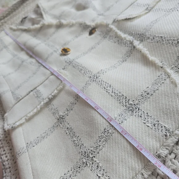 Ann Taylor | 10 | Raw Hem Windowpane Tweed Blazer - Picture 13 of 14